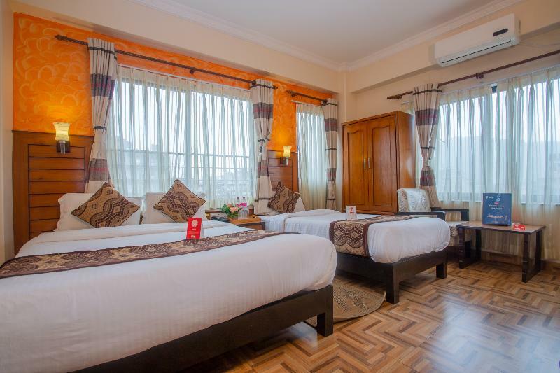 Hotel Romantica Pokhara Bagian luar foto