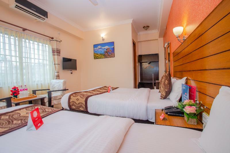 Hotel Romantica Pokhara Bagian luar foto