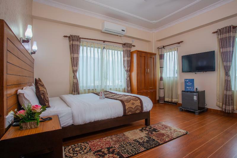 Hotel Romantica Pokhara Bagian luar foto
