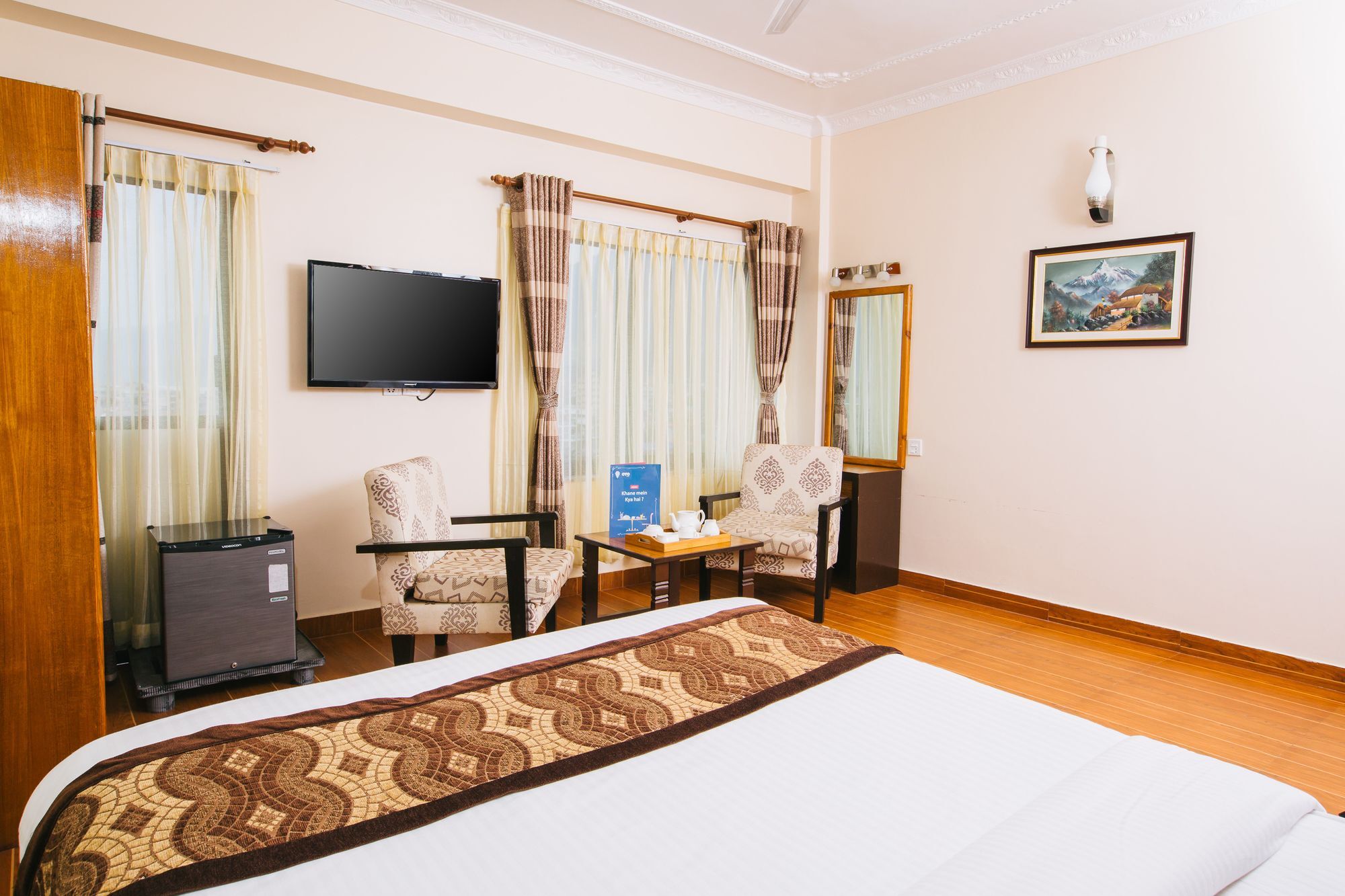 Hotel Romantica Pokhara Bagian luar foto