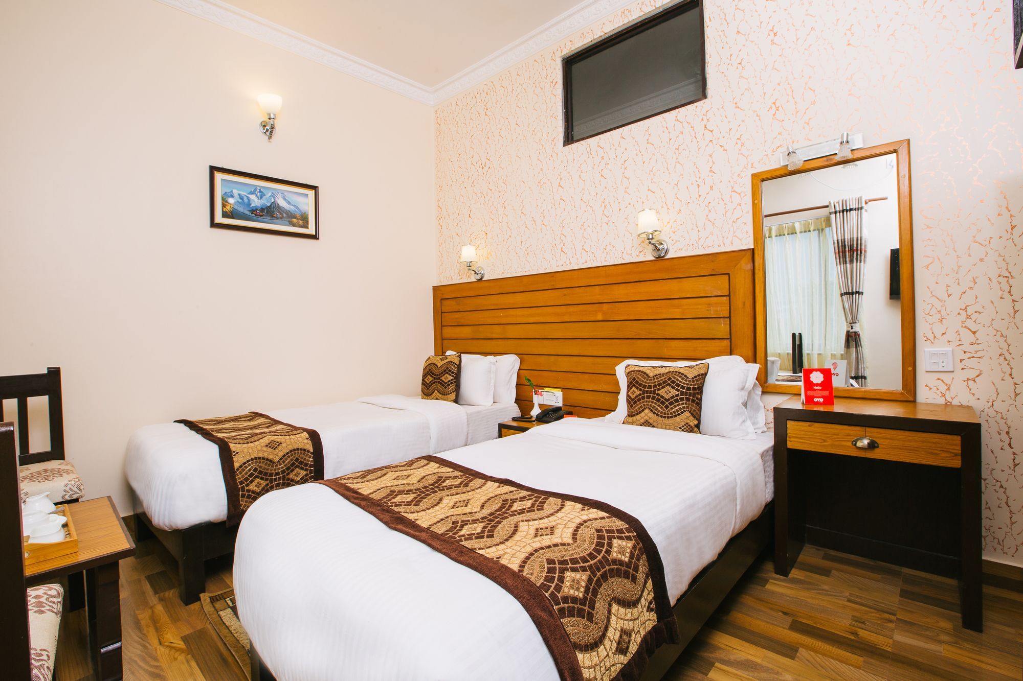Hotel Romantica Pokhara Bagian luar foto